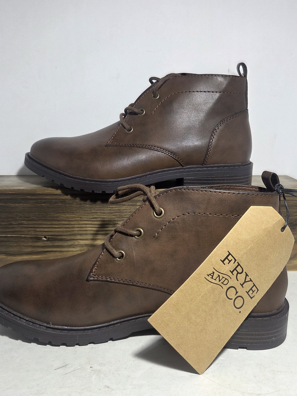 Frye and Co. Oaken Men's Brown Lace-Up Chukka Boots - Size 9M (NWT)